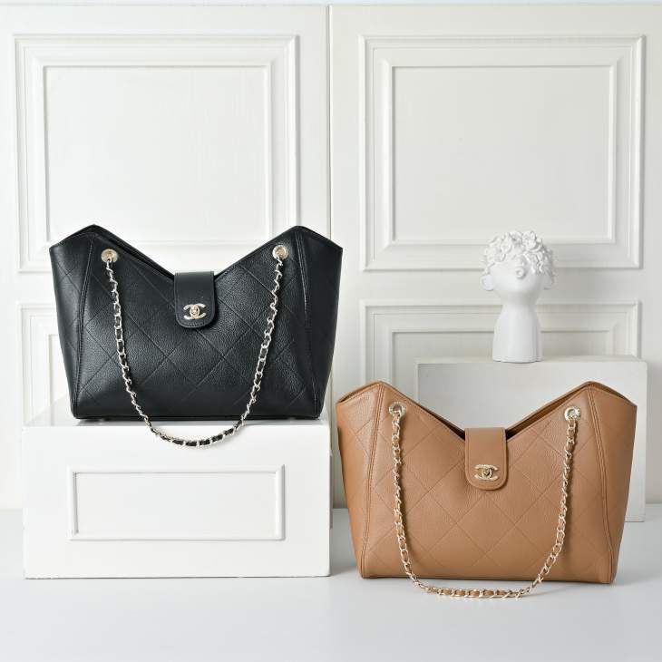 Picture of Chanel Handbags 2 _SKUfw239857154fw